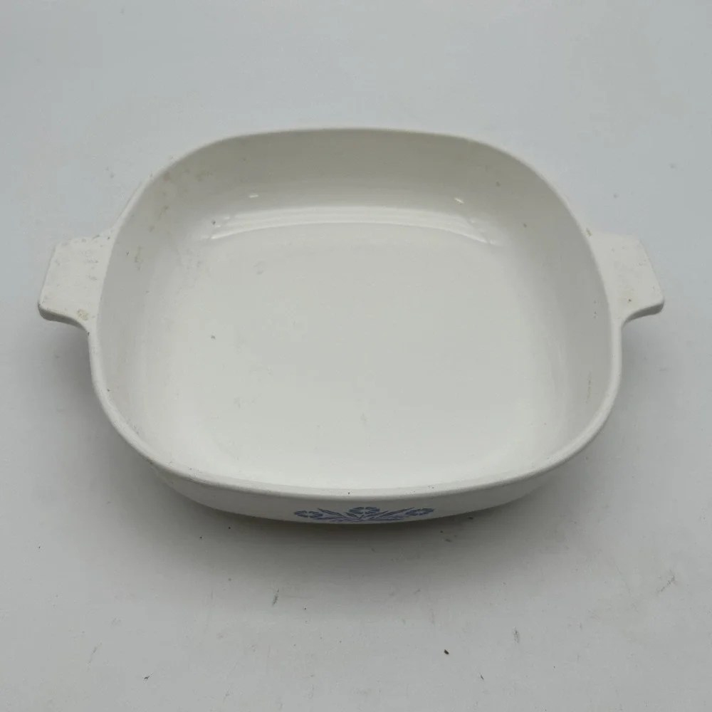 Corning Ware Blue Cornflower Casserole P-9-B  9